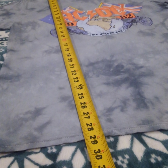 AC⚡DC 🎸 🌍 Shirt Medium ACDC 🎵 For Those About To Rock We Salute You 🔥 - Picture 5 of 6